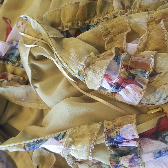 Luxxel Elegant Floral Print V Neck Longsleeve Cut Out Ruffle Mini Dress - Picture 13 of 16